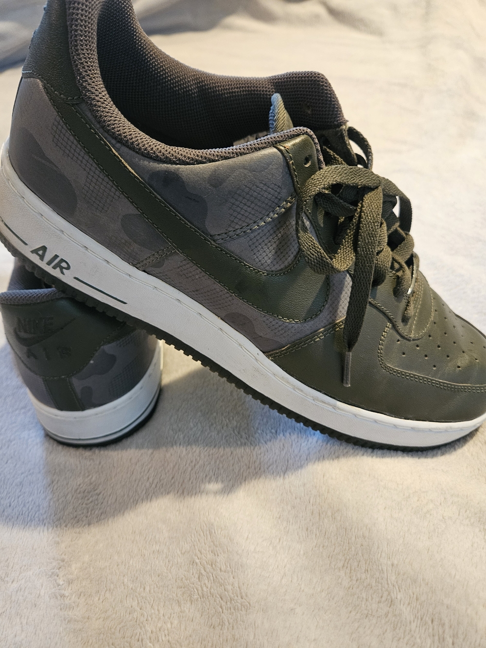 Nike Air Force 1 Low – Olive Green Camo – Men’s Size 12